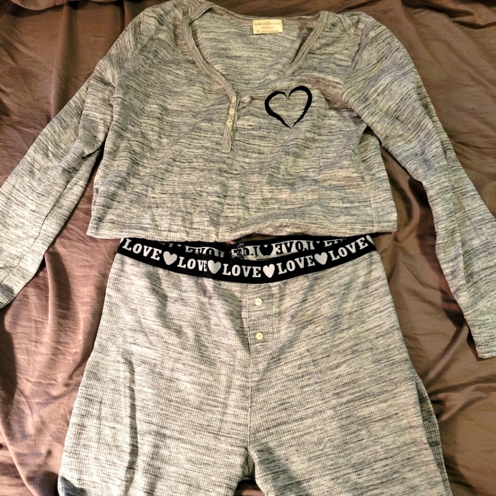 Size 1X, Bobbie Brooks, Grey, Lightweight, Love Pajames